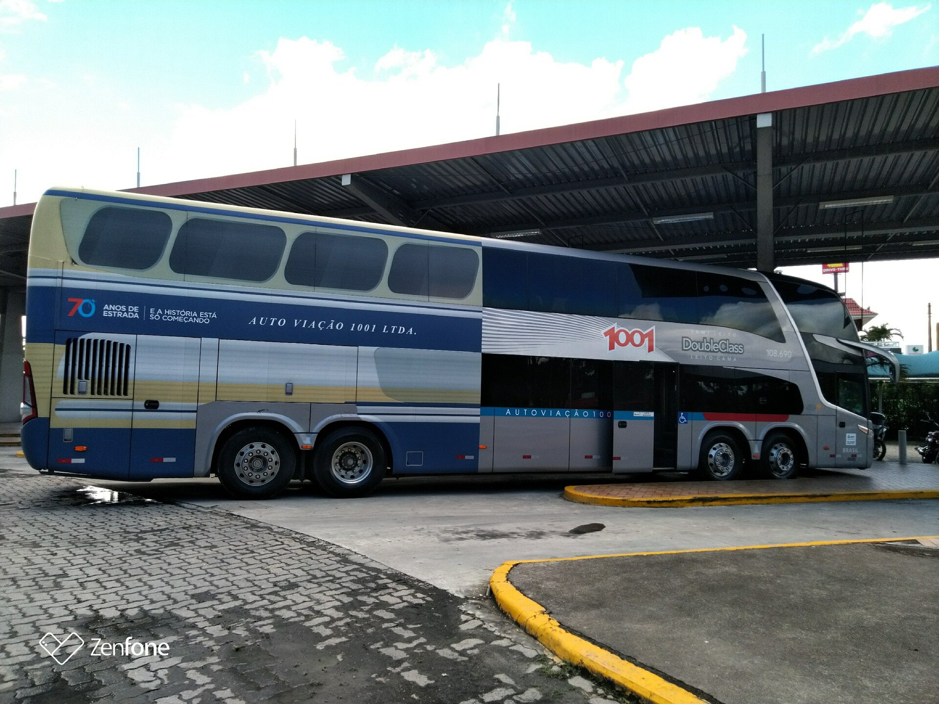 Ônibus