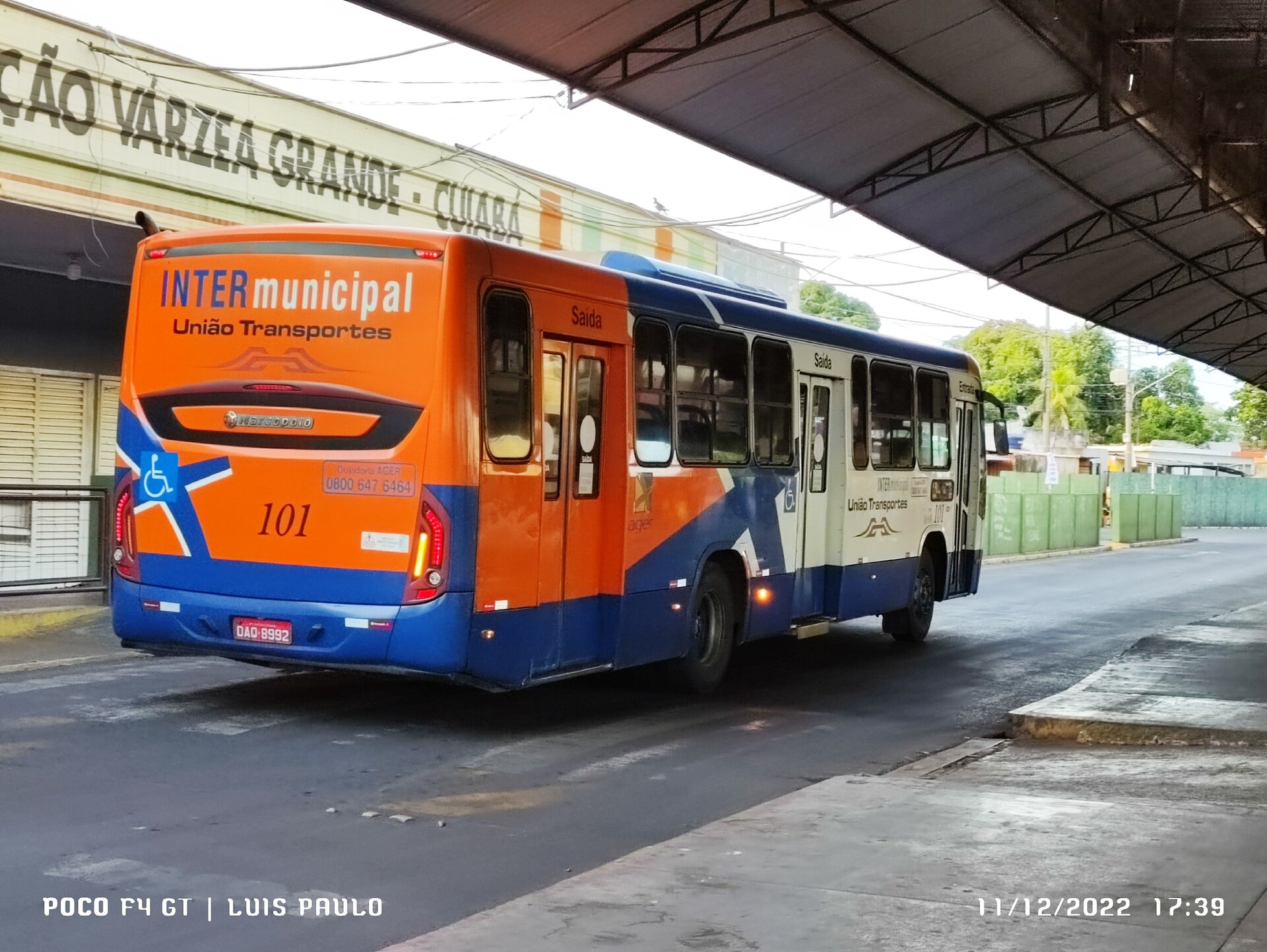 Ônibus